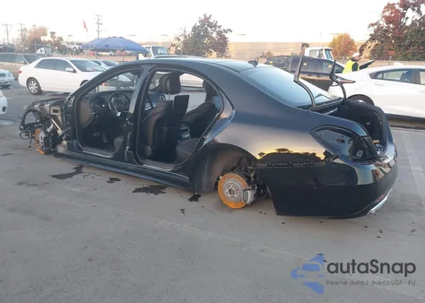 2019 Mercedes-Benz S 560 z USA, uszkodzony, nr VIN WDDUG8DB5KA454920